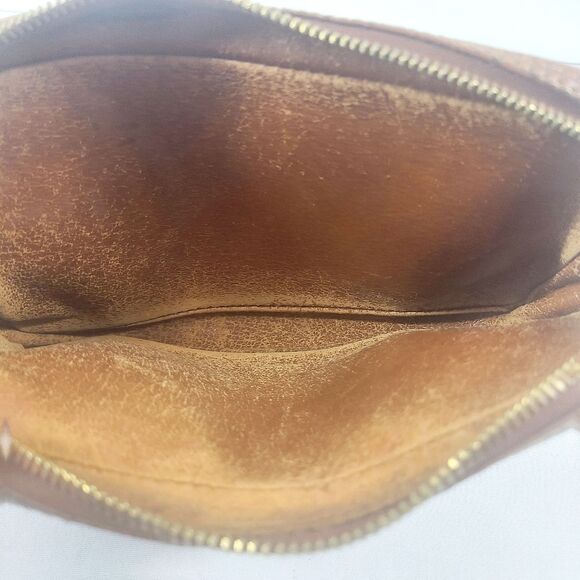 Louis Vuitton Monogram Clutch Bag - Picture 3 of 7